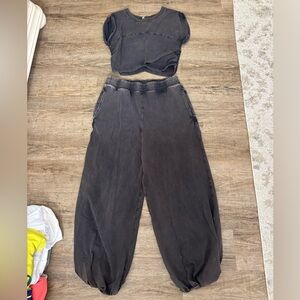 Free people movement hot shot crossover set